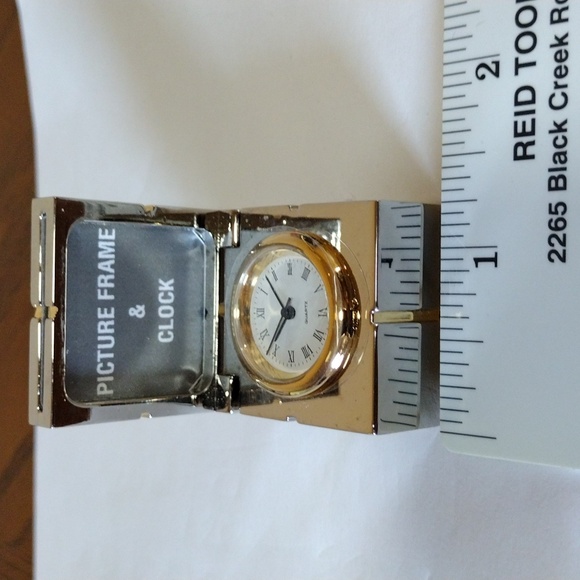 Classe Small Gift Box Clock with Picture Frame in a Black Lined Gift Box - Picture 5 of 10